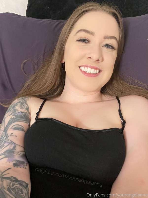 POV: When you ask your gf to send pics 🥰