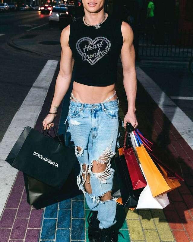 🛍️💝🎀 material gorl 🎀💝🛍️top: project.claudepants: menecklace:..