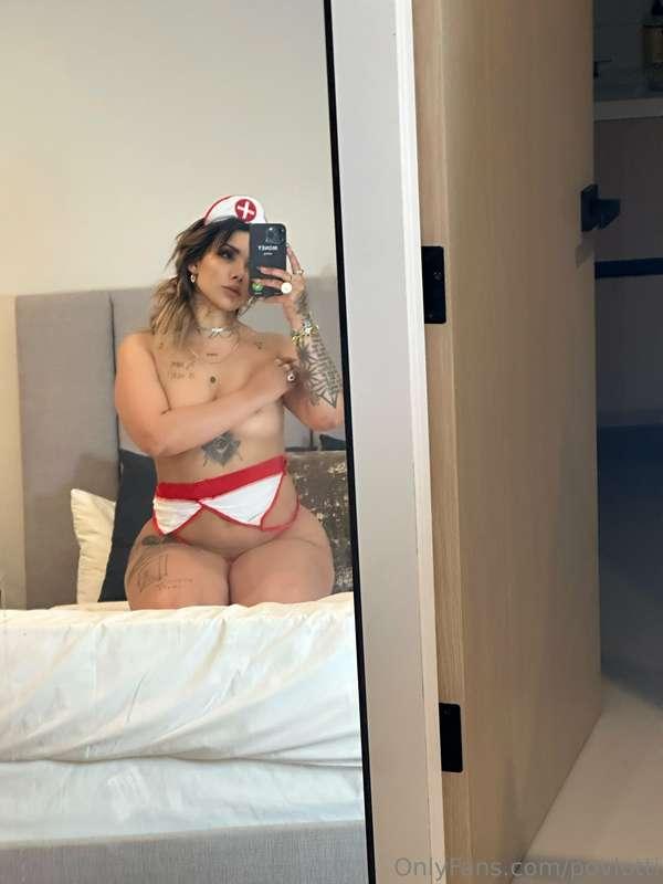 What is that dick doing right now daddy? 🍆🤭