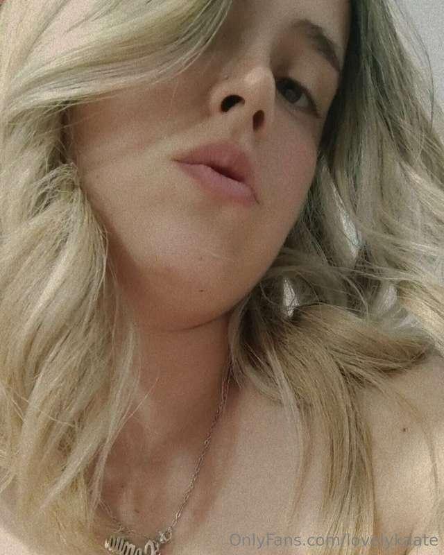 FREE SUBSCRIPTION 💋 ❤️‍🔥 @lovelykaate ❤️‍🔥 @lovelykaate ❤️‍🔥..