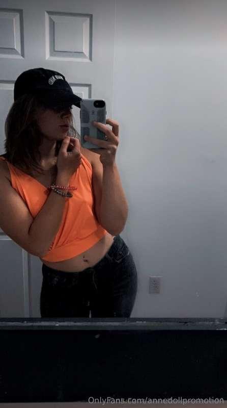 @foreverlove01Sweet and kinky! DM for my exclusive content!h..
