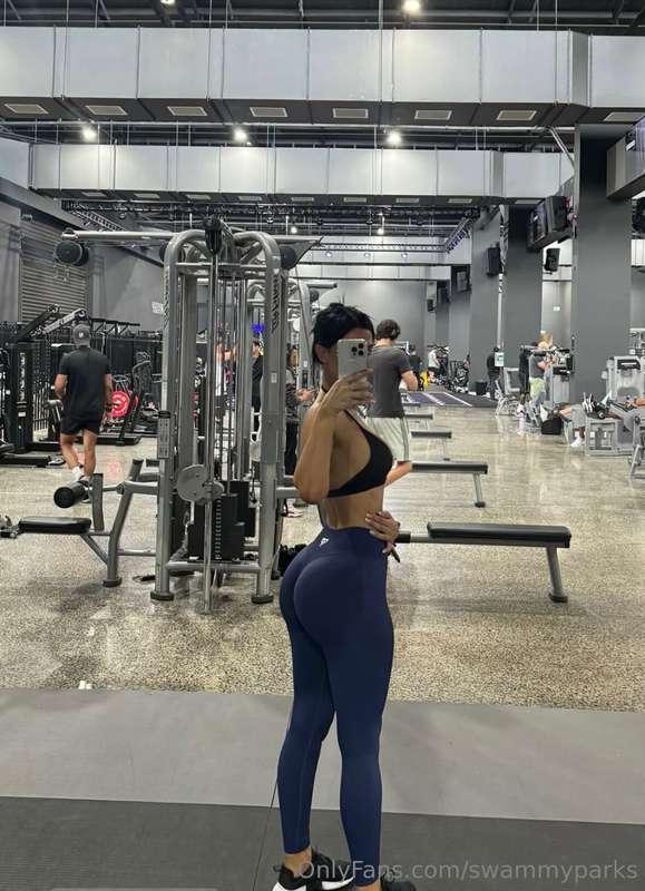 She's growing, what do you think? 👀