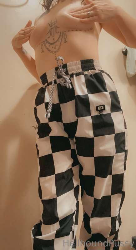 I’m a bad bitch, but you ain’t nothin but a hound dog