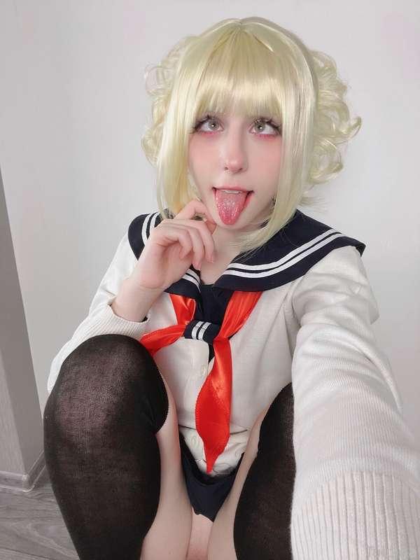 maybe I'm not the best hentai-anime girl, but I'm doing my best 🥺

#cute #cospaly #anime #MHA #Toga #ahegao #hentai #horny #uniform #young #stockings #blonde