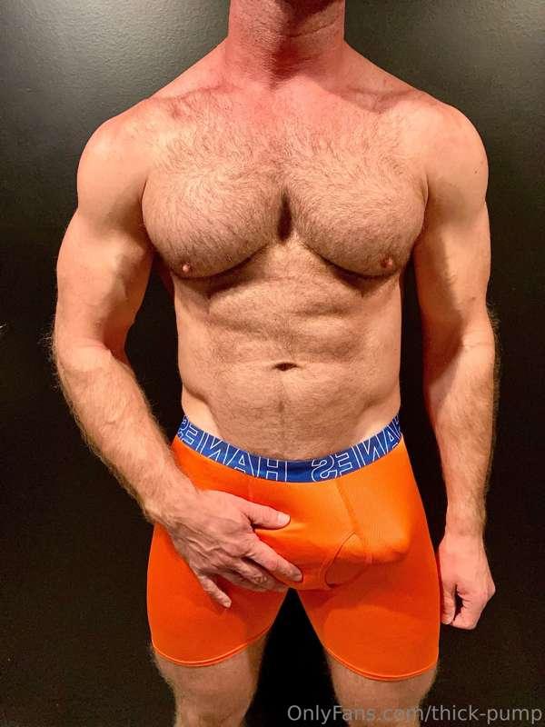 Is Orange my color? 😈 