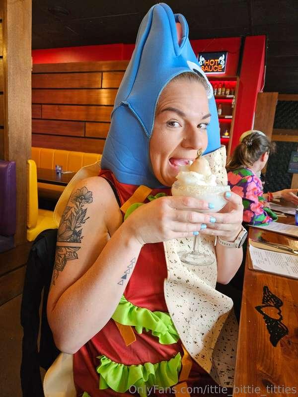 ittie_bittie_titties image #3