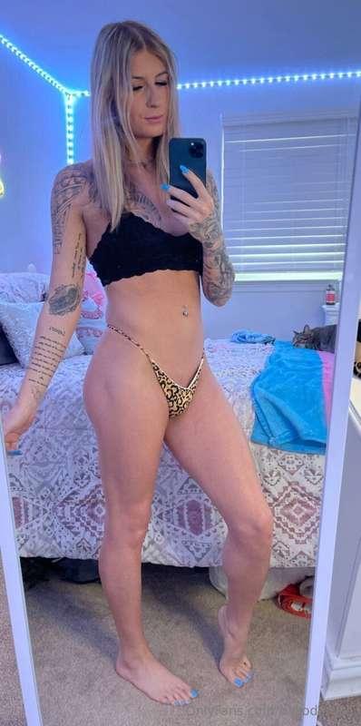 Happy hump day! 🍑