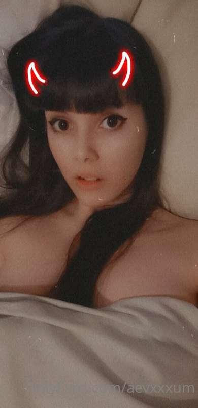 aevxxxum image #0