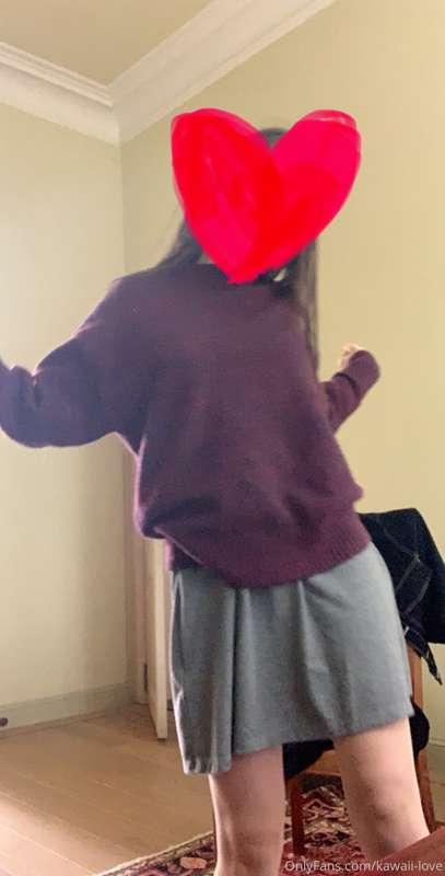 hii, wanna see whats under the clothes ? like and follow me ..