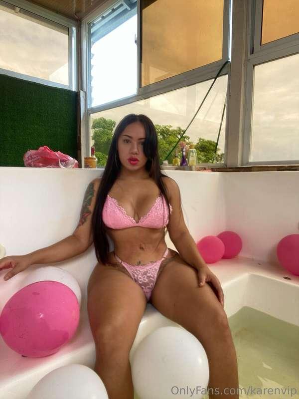 El primer fan que da una propina de 15$ recibe 2000 $ en Sex..