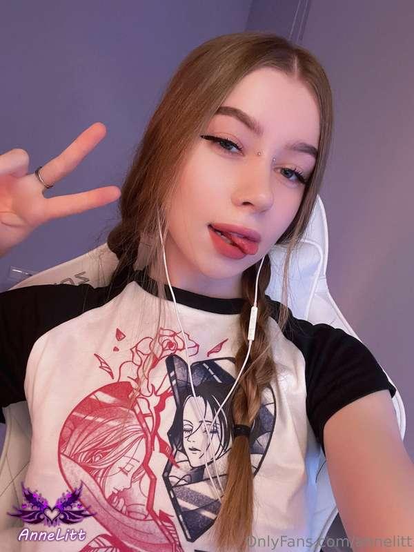 Have a good evening 👅
