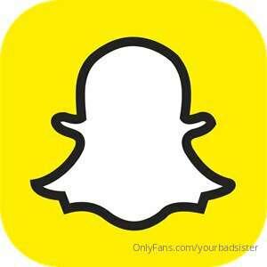 First 50 x $10 get lifetime access to my premium snapchat 😍💘..