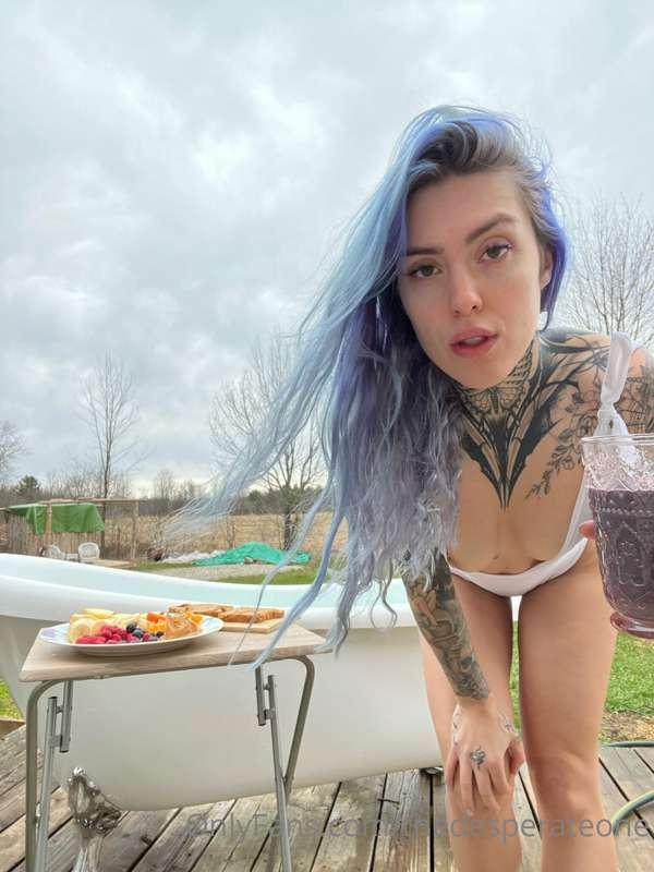 thedesperateone image #0