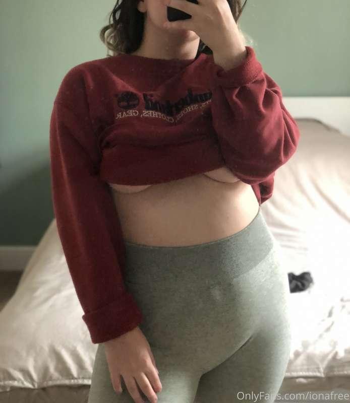 cropped crop top