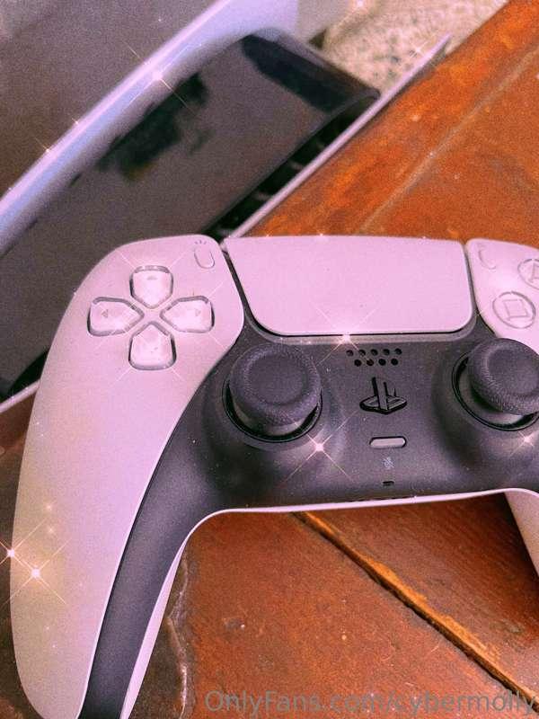 I’d fuck you up big time in call of duty, just saying 🪭