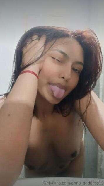 @anna_goddess19 👅🔞 FREE 𝐎𝐍𝐋𝐘𝐅𝐀𝐍𝐒 FREE 🔞👅 I want to run my to..