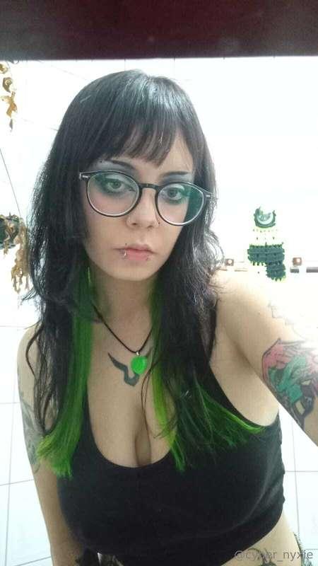 Just random selfies cause i really liked this makeup look <3
