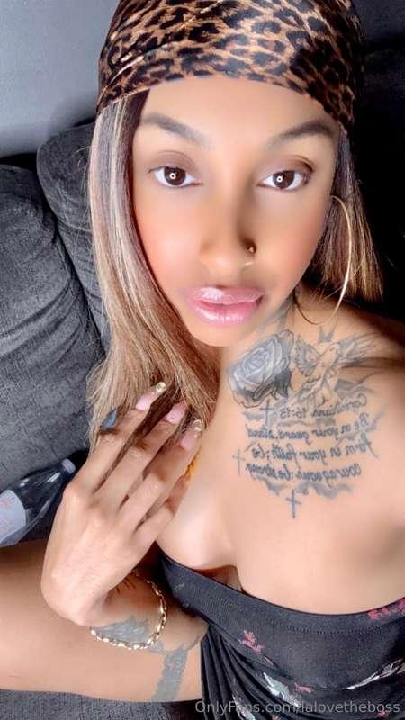 the baddest bitch can also be a sweetheart ❤️‍🔥