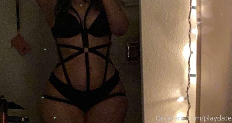Who tryna see the full version of this 🥵