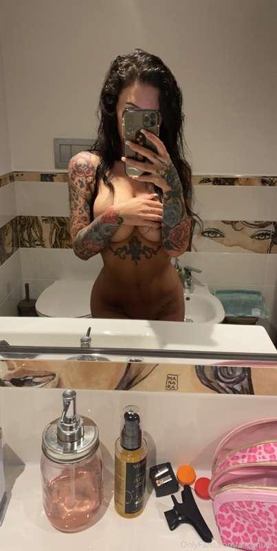 💦
