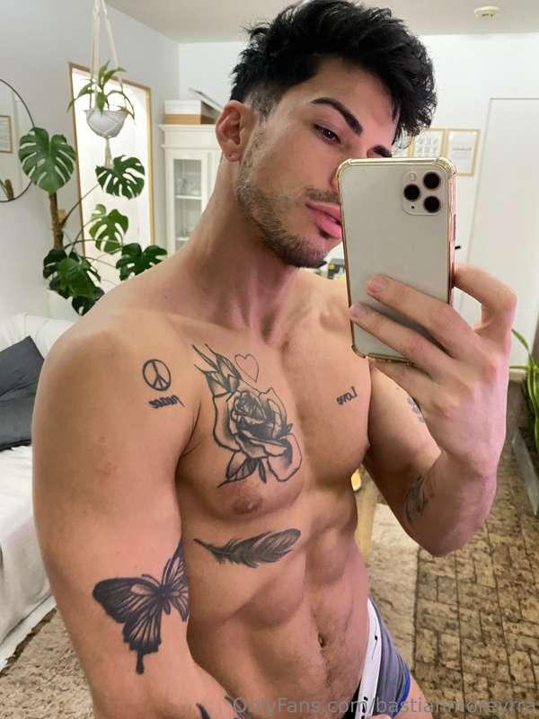 Good morning, my dear fans 🫶🏻