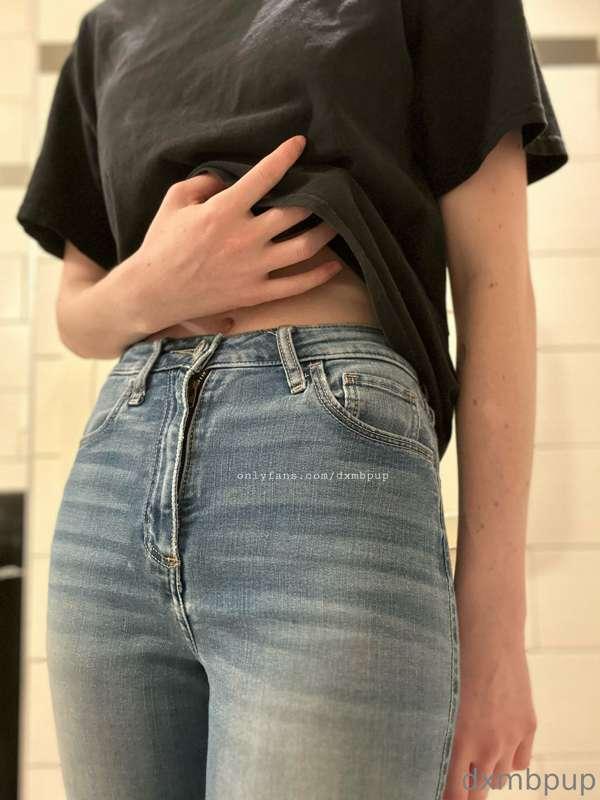 tummy kisses :(?