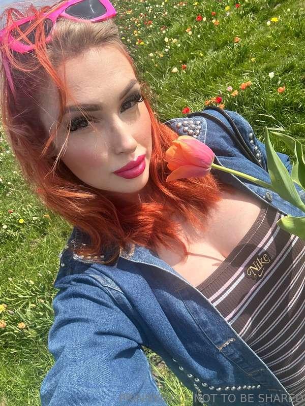 Naughty 😈 boys only 