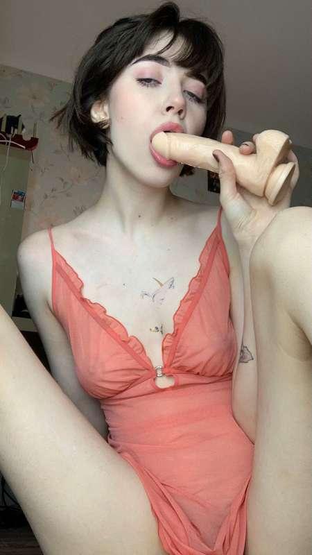 yoursmalldoll image #3