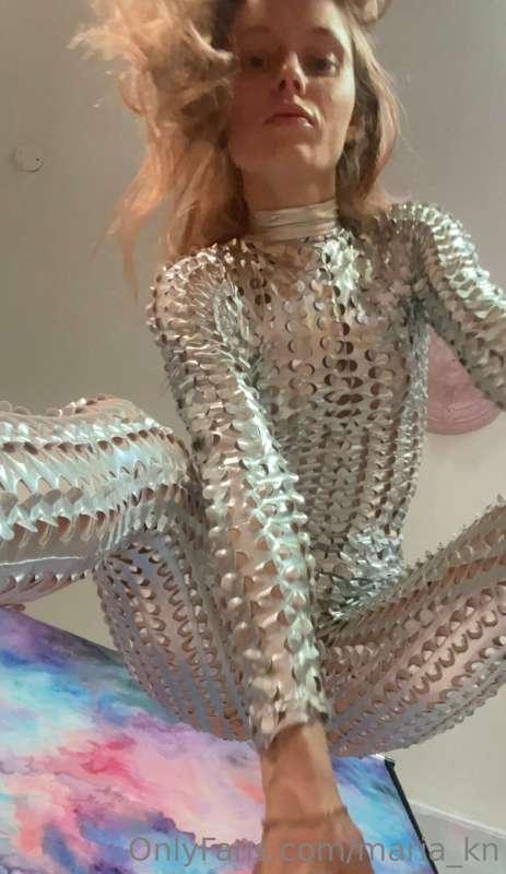 I like these more kinky play suits these days. Little spacey..