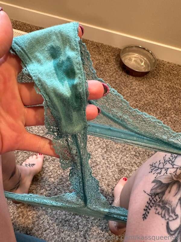 Anyone here a fan of dirty panties?? 💦