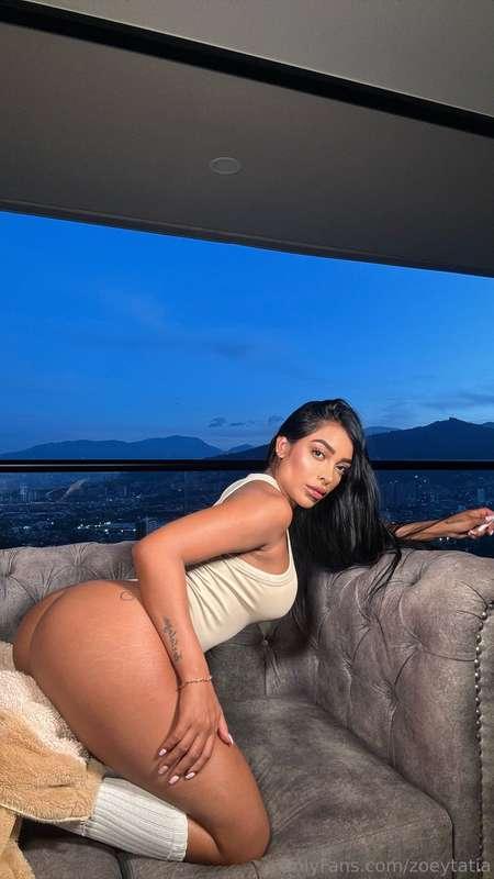 I need you to make this ass clap from behind 🍑