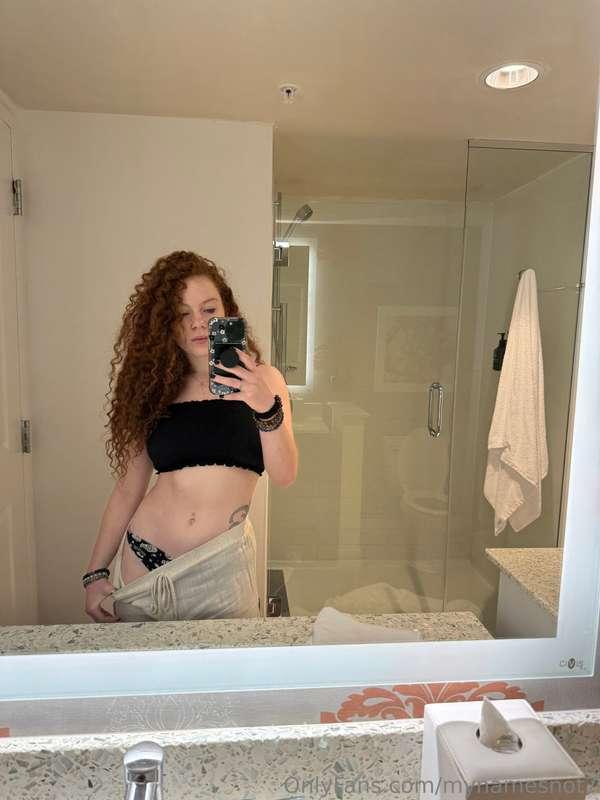 Good morning!!! say it back if you want me to have a good mo..
