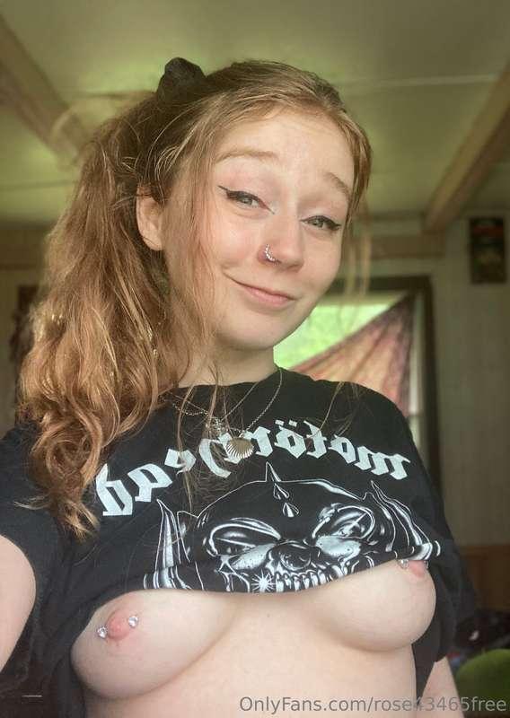 🖤