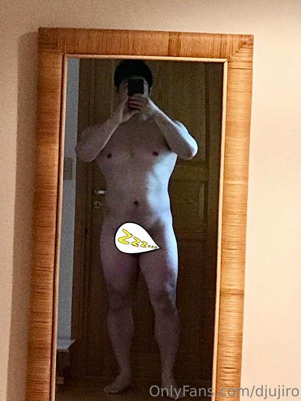 BODY selfie