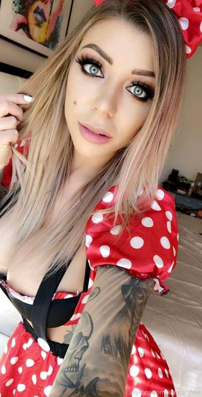 ＦＡＳＴＥＳＴ　ＦＡＮ$30 for $2,000 in content ‧₊ ᵎᵎ 🍒 ⋅ ˚✮(1 per pers..