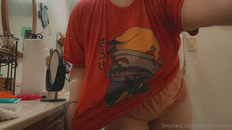 Hai ❤️ I hope you guys like my shirt. Also ik some of y’all ..