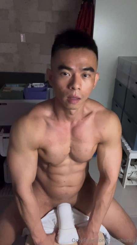 Fat-burning exercise once or twice a week… 🥵💦 (can be done w..