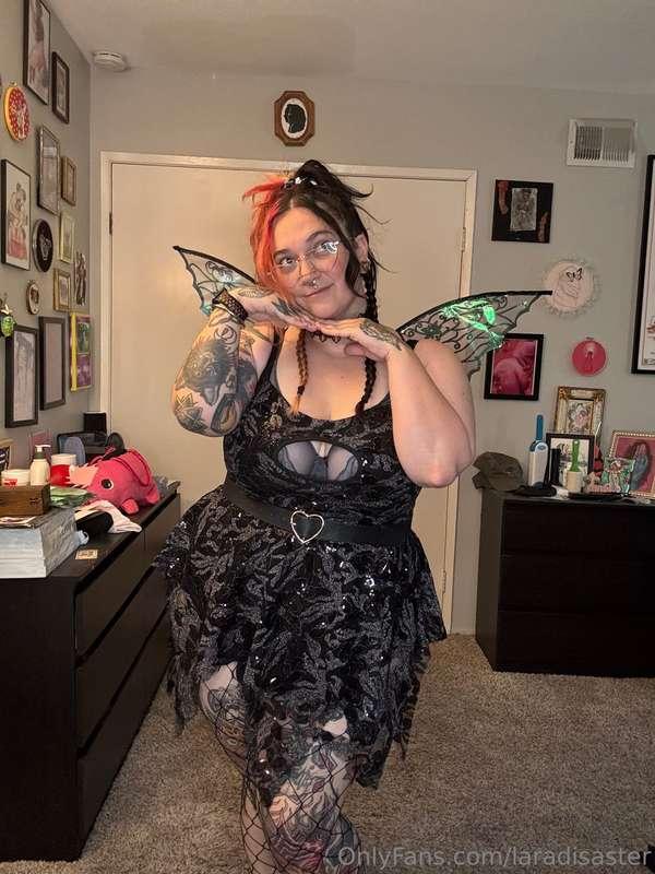 I’ll be on a short little hiatus for a min while I go dance ..