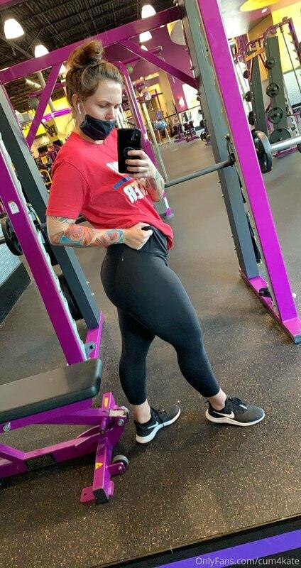 GOOD MORNING BABYY ☀️

Send a $5 tip and I’ll send you a sur..