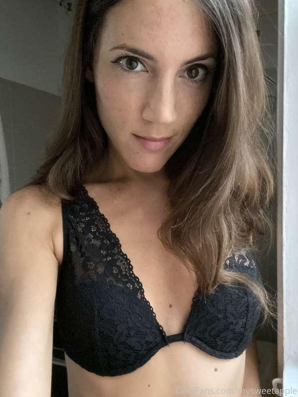 Good morning and happy Monday 🥰