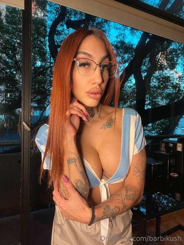 Would you tittyfuck these big titties?😈💦