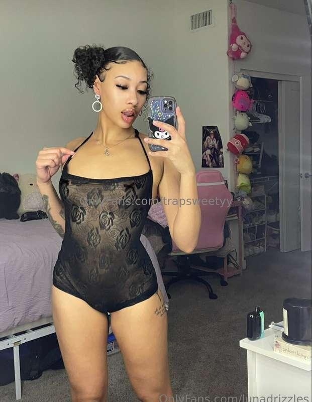 Real College Freshman still lives in her dorm🥰🥰 Subscribe to..