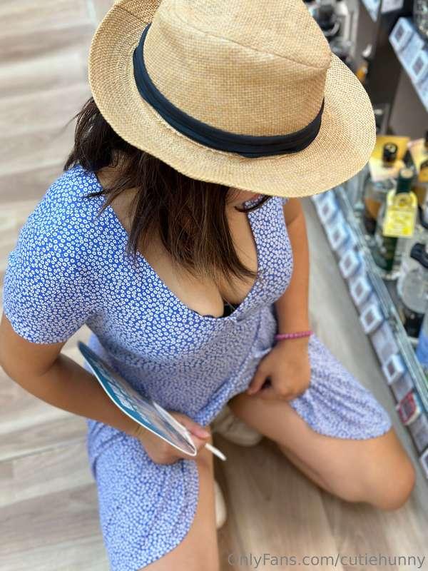 My little trip to Japan~ Do you like me showing off my sport..