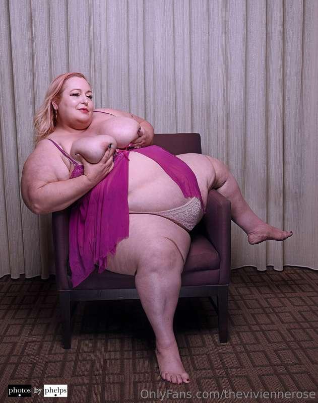 theviviennerose image #6