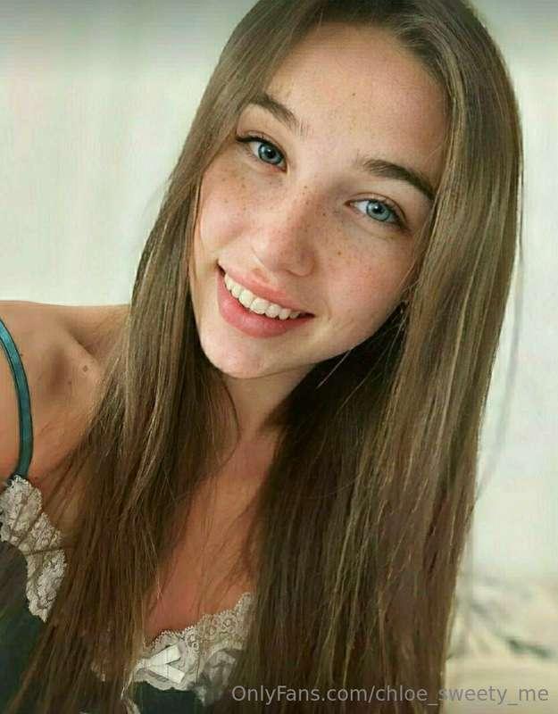 ⚠️The hottest student @aminashy 🌶just started her sex life a..