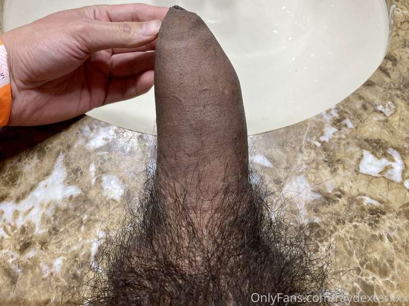 Been a while since I've posted your standard dick pic 🙊 so, ..