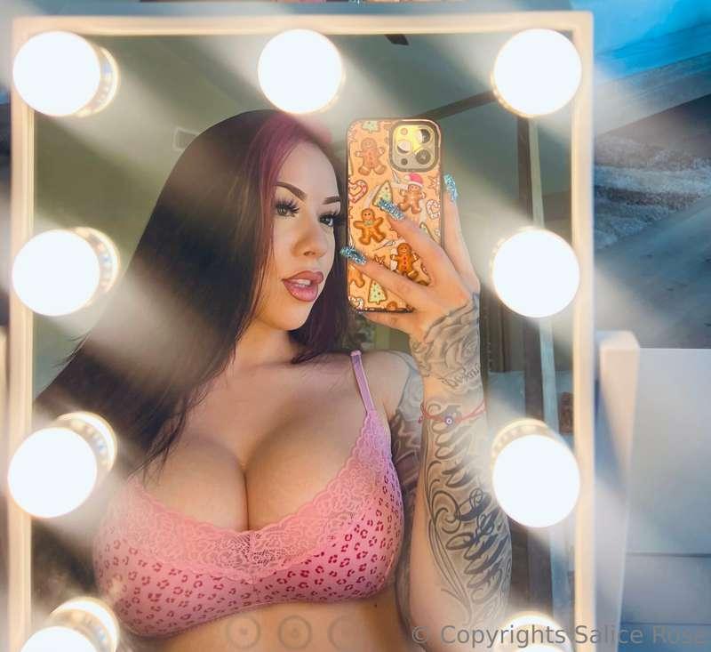 Hi bb’s!!😈 Come keep me company in the DMS😻😻 Time for EXCLUS..