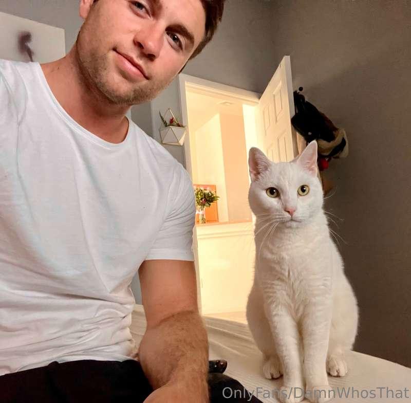 Such a good pussy 🐈