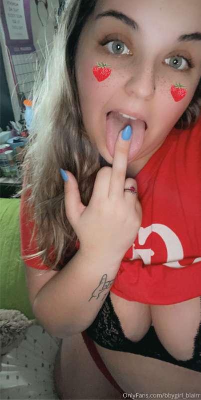 Tell me I'm cute please