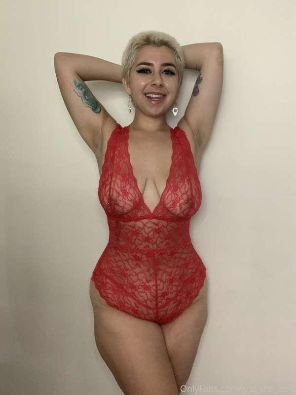 I got a new teddy! What do we think?